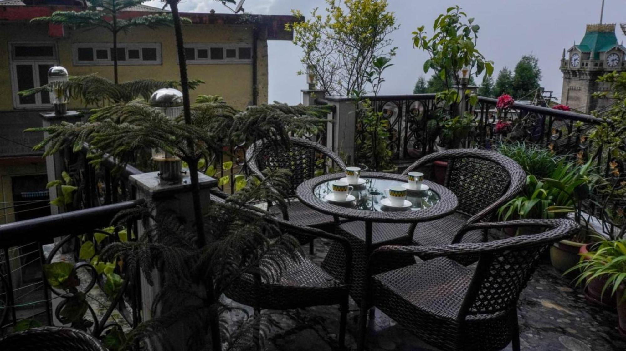 Grg Broadway Mall Road Darjeeling By Royal Collection Hotel Kültér fotó