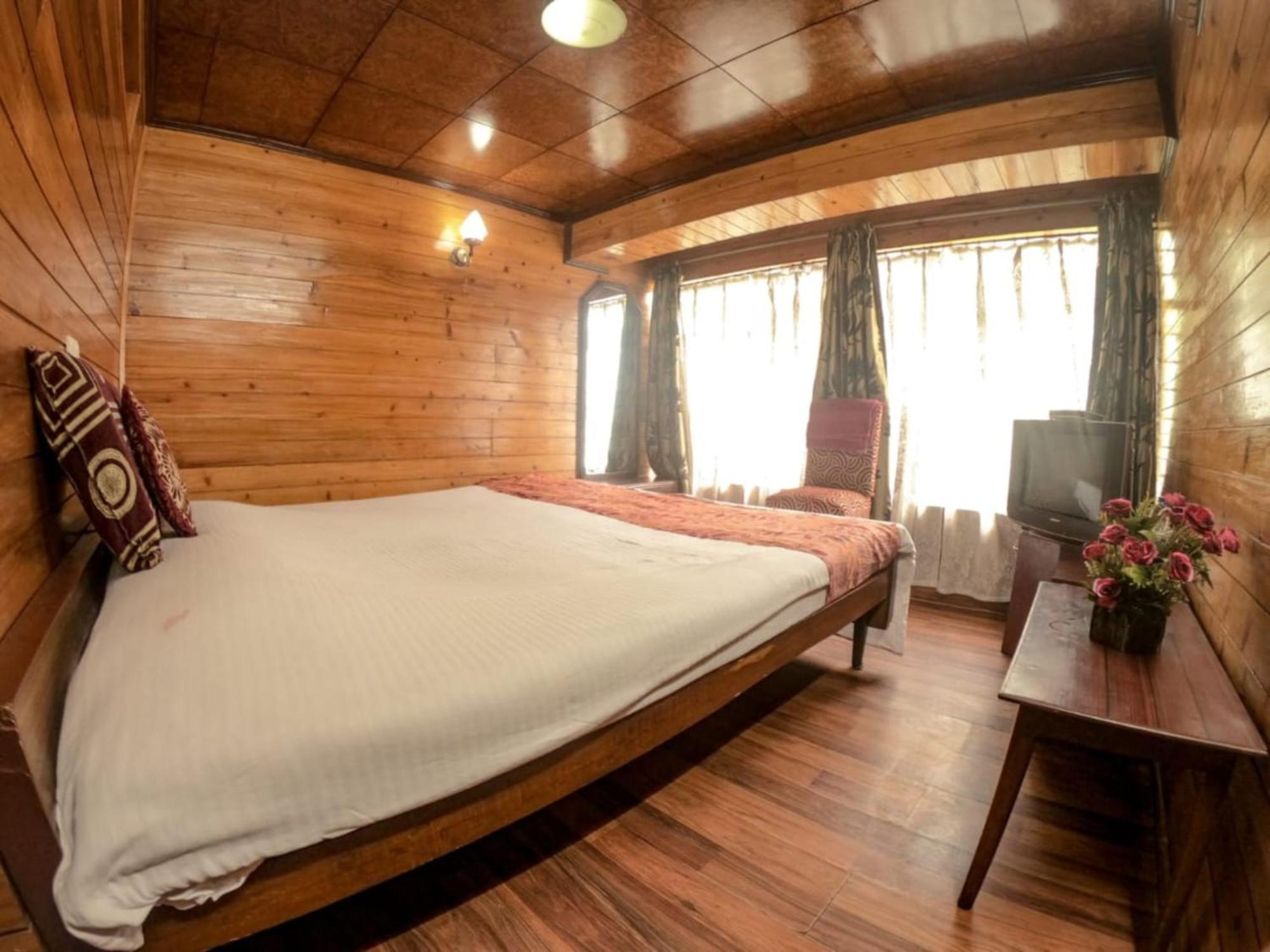 Grg Broadway Mall Road Darjeeling By Royal Collection Hotel Kültér fotó
